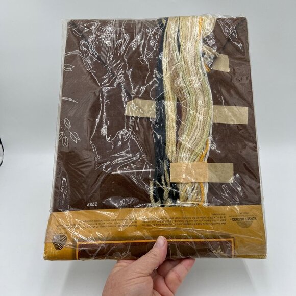 Sunset Stitchery Santa FE Heritage Wool 1976 Crewel Embroidery Kit 16x20 - Picture 7 of 10